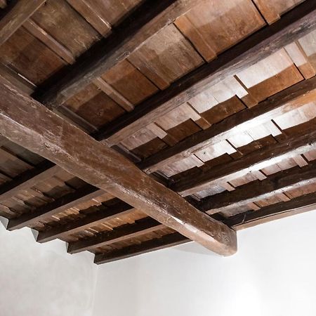 Apartment Near Trevi Fountain Roma Exterior foto