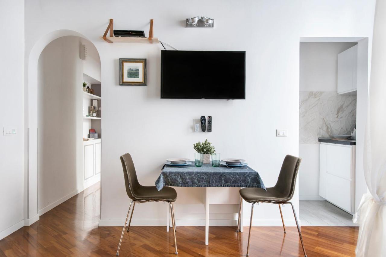 Apartment Near Trevi Fountain Roma Exterior foto